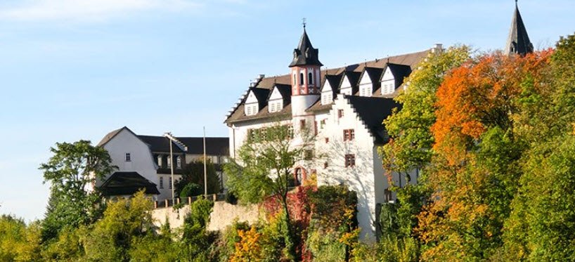 Weingut Schloss Schönberg, Germany